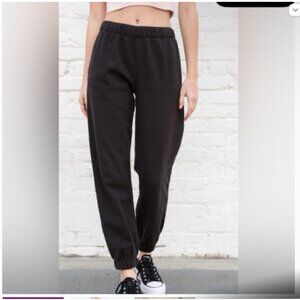 Classic black Brandy Melville sweatpants one size NWOT